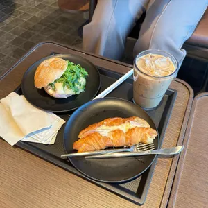 스타벅스 리저브 사진