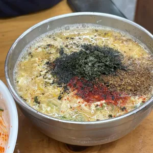베테랑 칼국수 사진