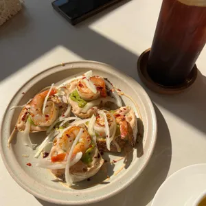 산아래 대표 사진