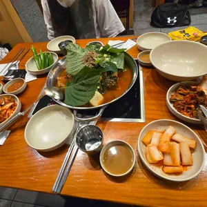 명품청기와감자탕 사진