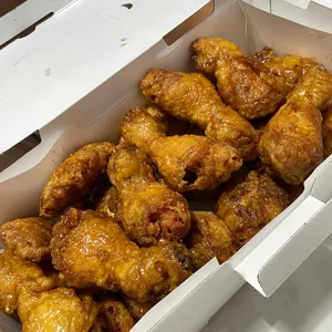 교촌치킨 사진 2