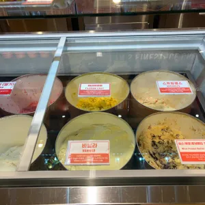 오드펠로우즈 리뷰 사진