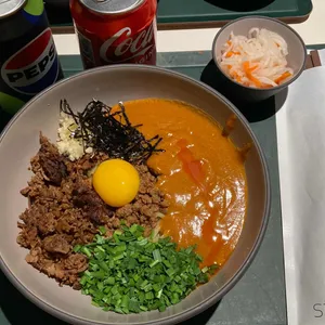 스트릿 대표 사진