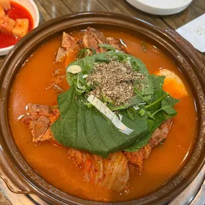 엄마손 묵은지와감자탕 사진