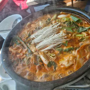 왕개미집 대표 사진