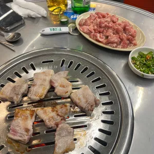 25시참숯구이 사진