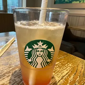 스타벅스 사진 1