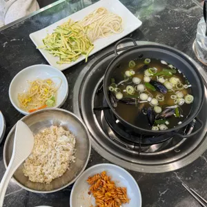 오늘도 보쌈 칼국수 사진