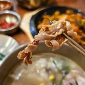 국밥파는남자 사진