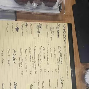 쉘터 리뷰 사진