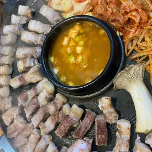 효자동솥뚜껑 사진