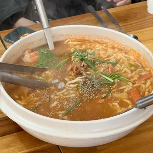 비오네손칼국수 사진 1