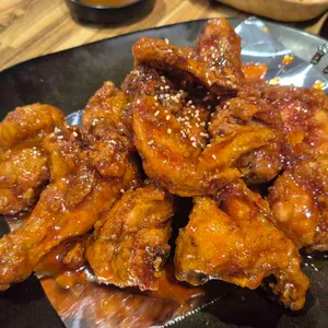 로커스치킨 사진