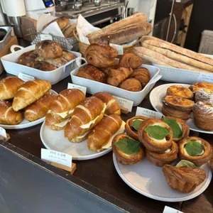 빵 한모금 사진