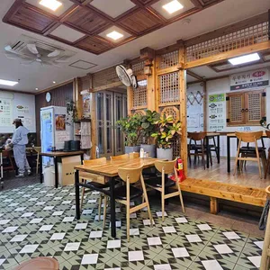 돈꿀국밥 리뷰 사진