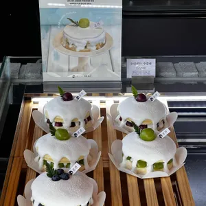 베이커리카페 공간 사진