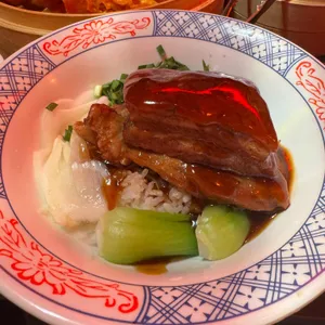 음꺼이 대표 사진