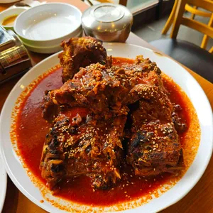 크라운감자탕 사진