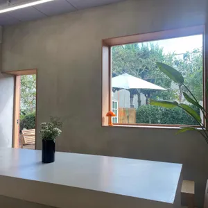 레이드백 리뷰 사진