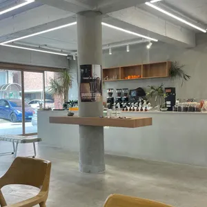 레이드백 리뷰 사진