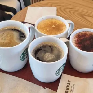 스타벅스 사진 1