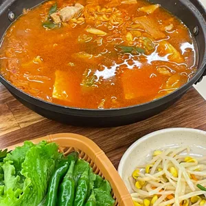 안성맞춤김치찌개 대표 사진