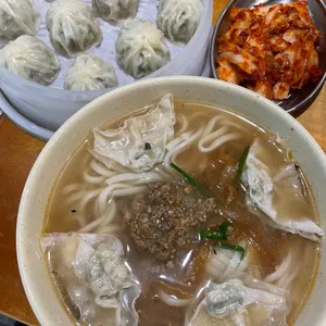 명동교자 대표 사진