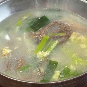 이화수 전통육개장 대표 사진