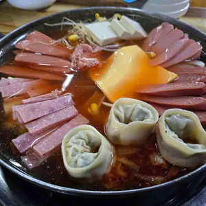 일월부대찌개 사진 2