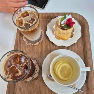 레스베러 대표 사진