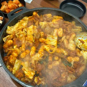 순곱궁 순대곱창전골 대표 사진