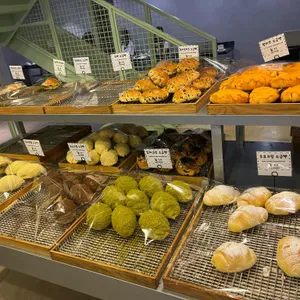 오소리 베이커리 리뷰 사진