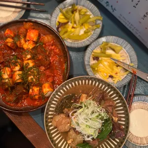 수낙 대표 사진