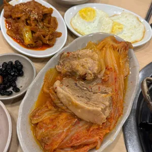 장독대김치찜김치찌개 사진