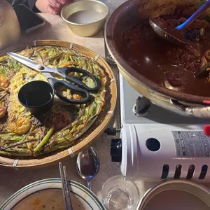 손에손잡고 사진