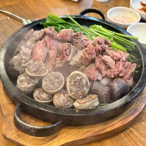 황토수육국밥 사진