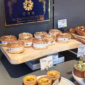 유지 커피웍스 리뷰 사진