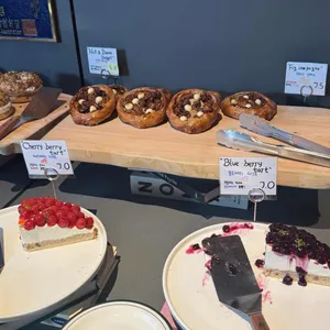 유지 커피웍스 리뷰 사진