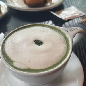 유지 커피웍스 사진