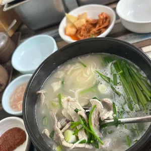 망원동 돼지국밥 사진