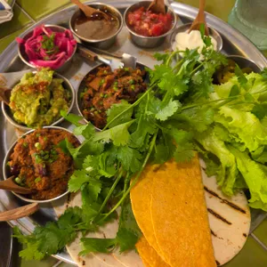 타코로 쌈바 사진