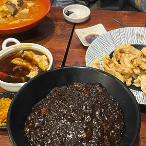 더웍 대표 사진