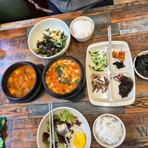 고인돌 리뷰 사진