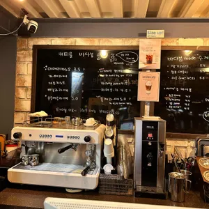 카페 바다 봄 리뷰 사진