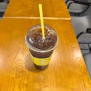 컴포즈커피 사진