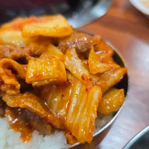 중앙식당 정육점 사진