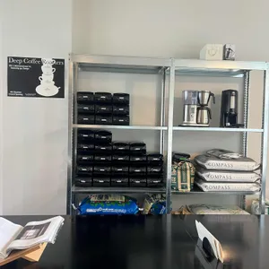 딥커피로스터스 향촌 리뷰 사진