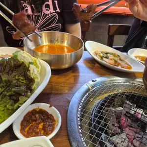 백마돼지갈비 사진 1