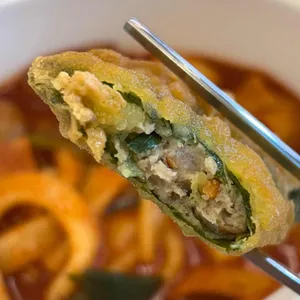 엠제트세대떡볶이치킨 사진