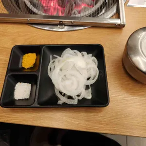 품육 대표 사진